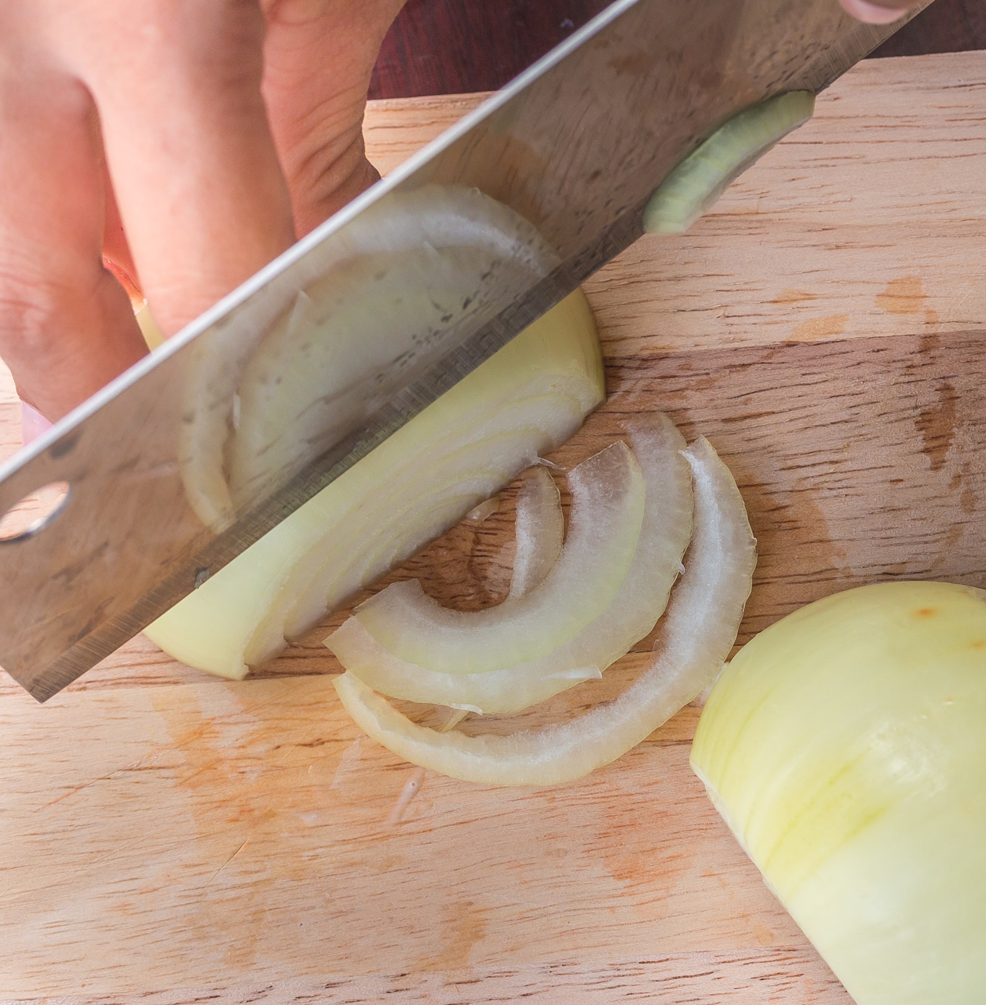 onion-smell-on-hands-how-to-get-rid-of-it-glue-sticks-and-gumdrops