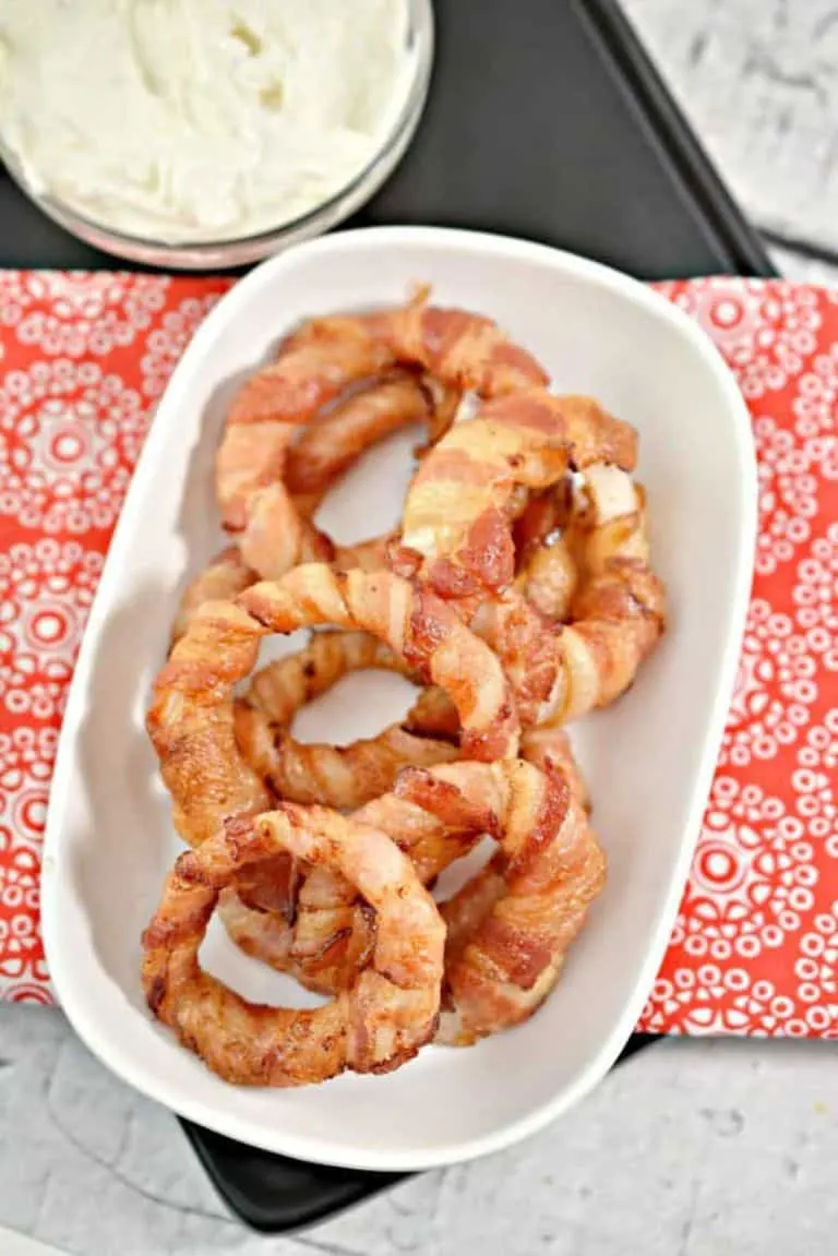 onion rings wrapped in bacon