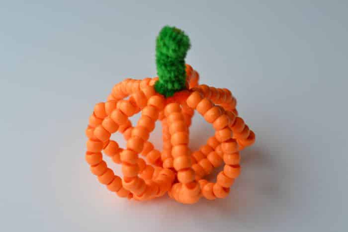 beaded pumpkin craft 8