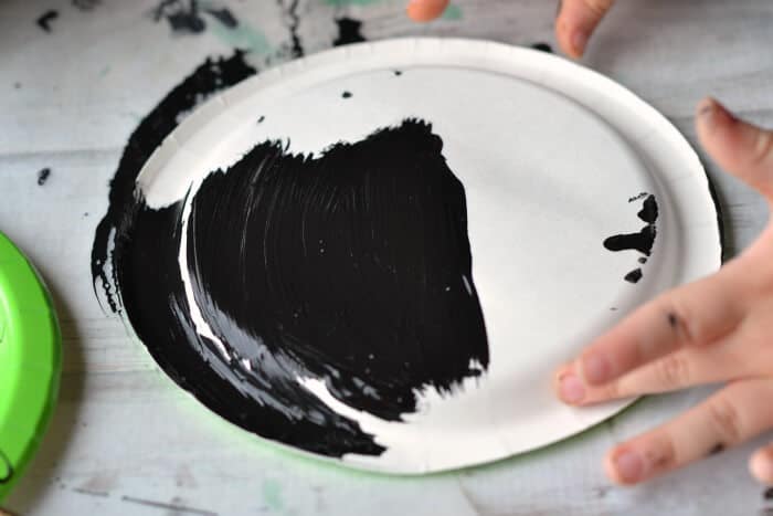 painting paper plate