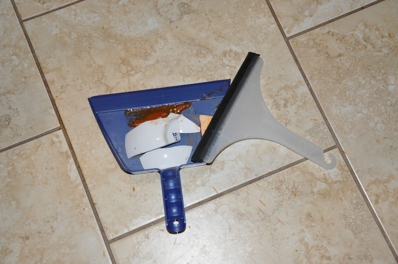 9 Ways to Use a Squeegee to Clean Glue Sticks and Gumdrops