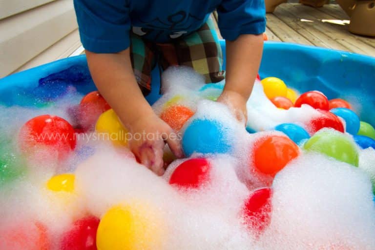 18 Ridiculously Awesome Things to Do with a Kiddie Pool Glue Sticks
