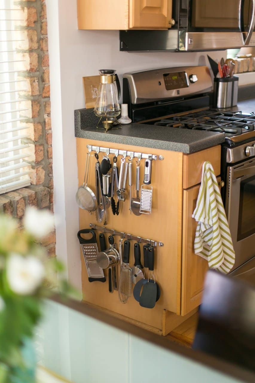 15 Clever Ways To Get Rid Of Kitchen Counter Clutter Glue Sticks