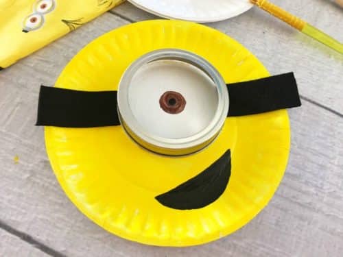 Minion Paper Plate Craft for Kids - Easy Rainy Day Activity