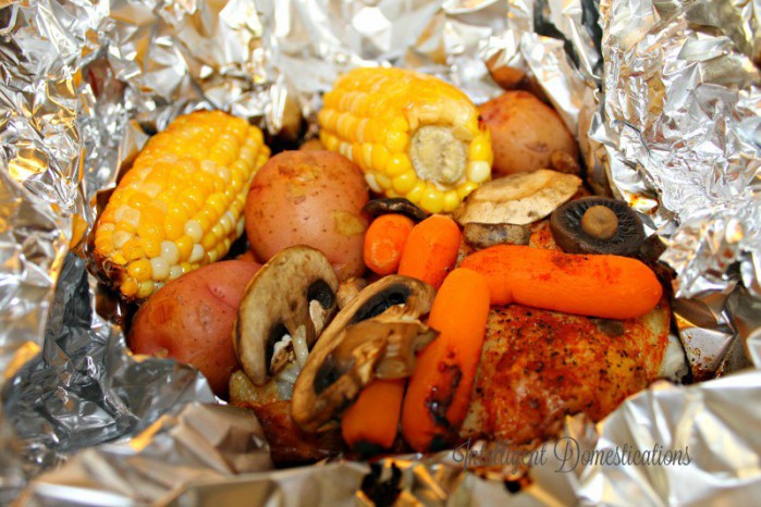 campfire grilled chicken and veggies