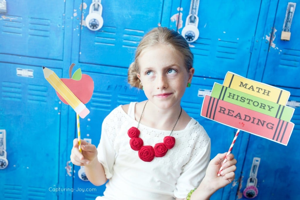 back to school photo props from Capturing Joy