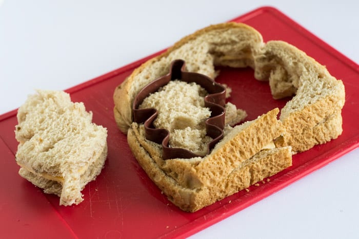 cookie cutter sandwich crust remover