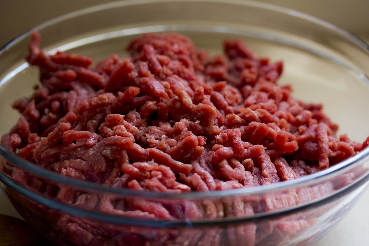 ground beef in a bowl