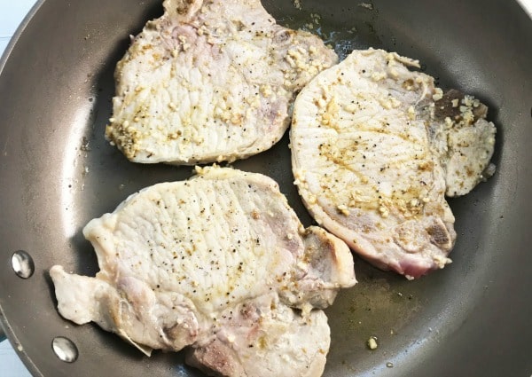 how to brown pork chops