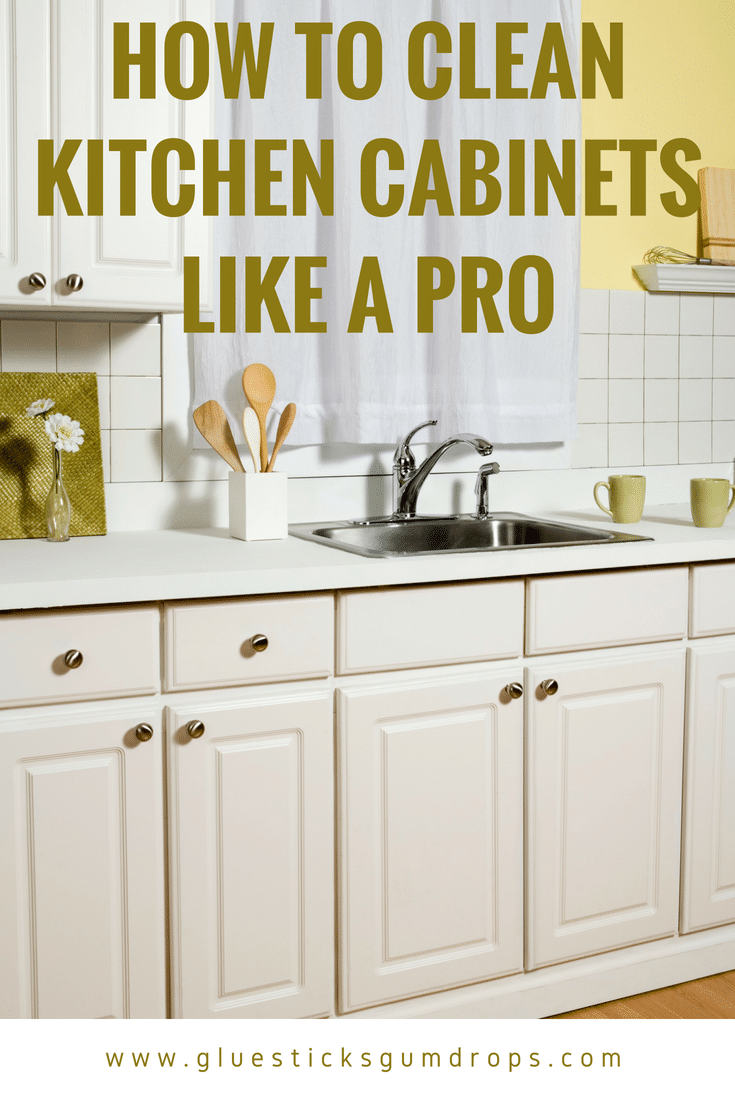How to Clean Kitchen Cabinets to Get Rid of Grime and Clutter