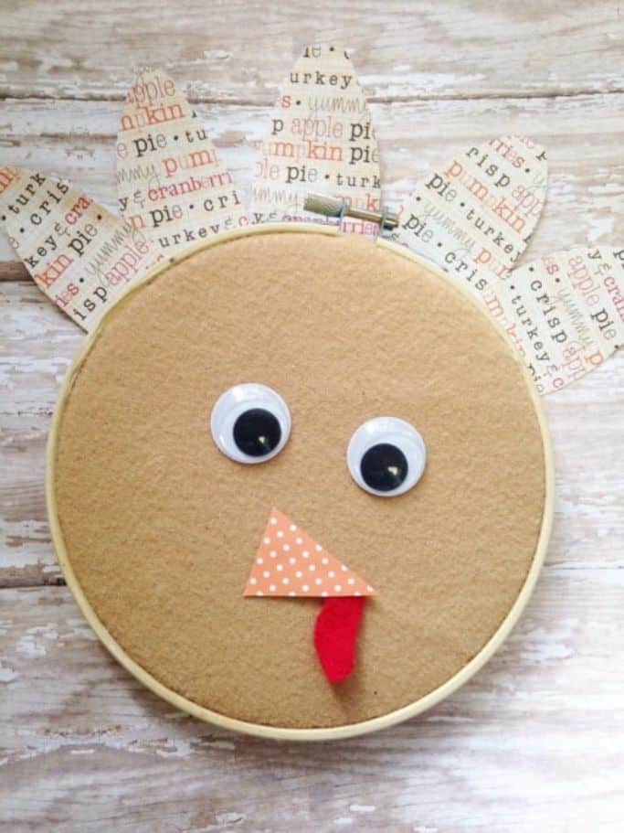 embroidery hoop turkey craft