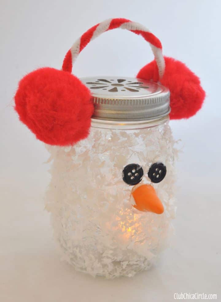 mason jar luminary with snowman face