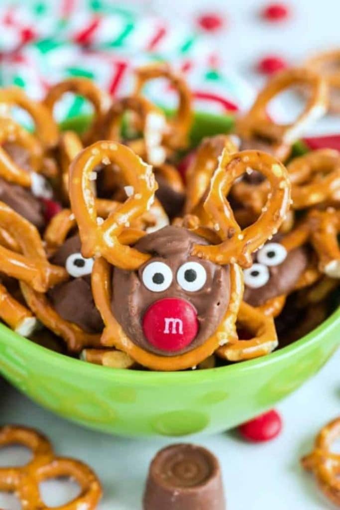 reindeer pretzels