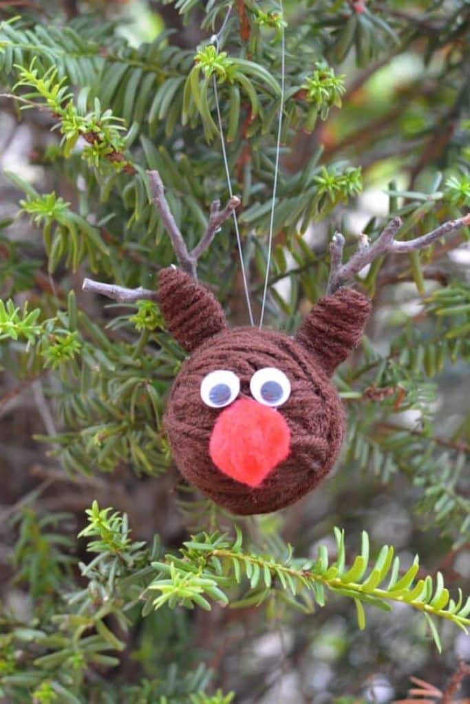 yarn reindeer ornaments