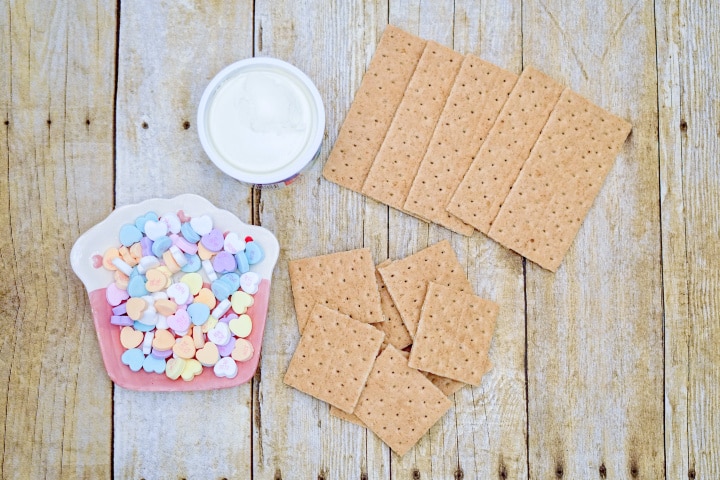 breaking graham crackers into squares