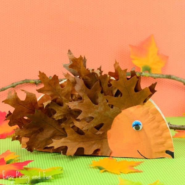 paper plate hedgehog by easy peasy and fun
