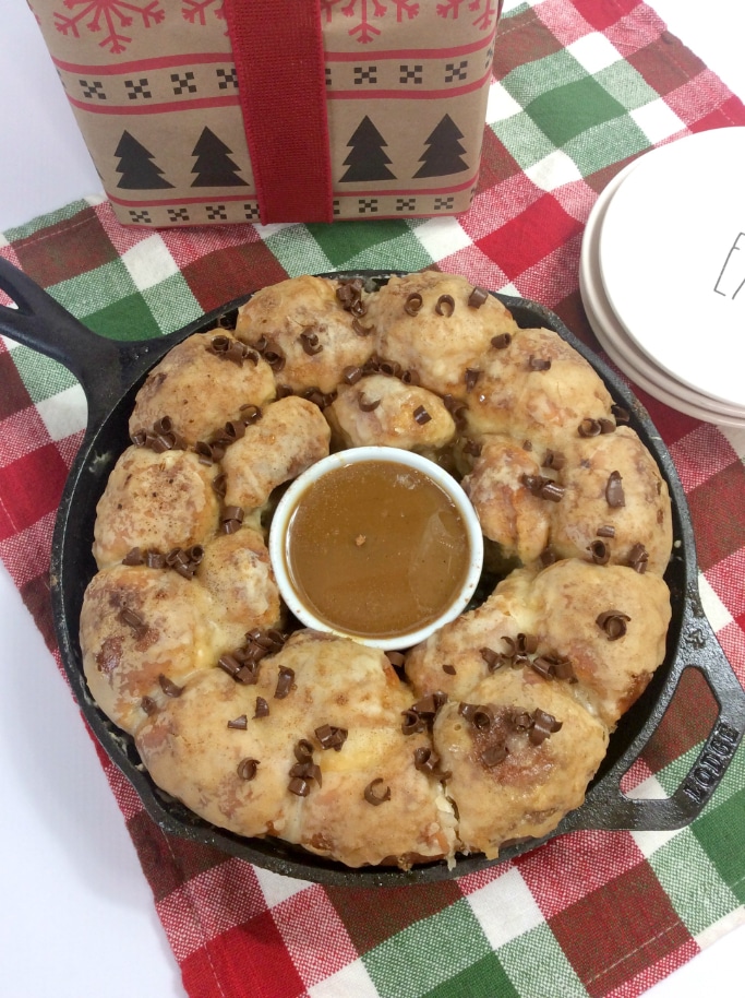 eggnog cinnamon rolls for Christmas morning