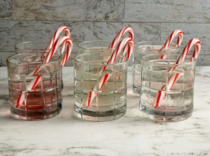 experiment for dissolving candy canes