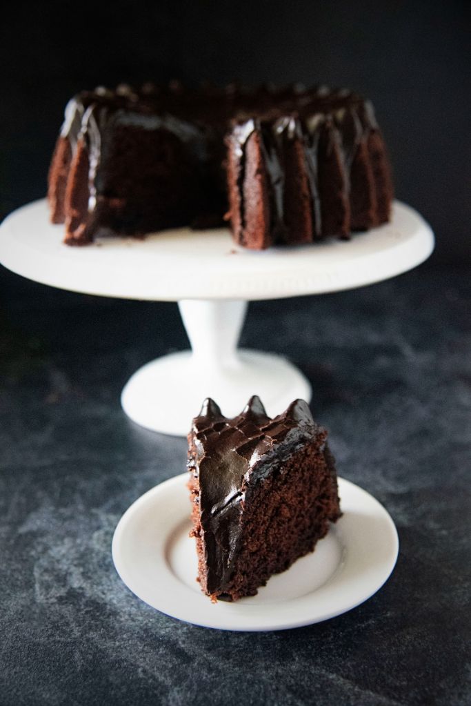 eggnog chocolate cake