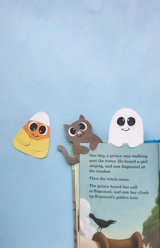 halloween bookmarks from big family blessings