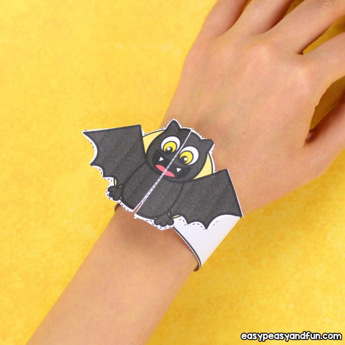 bat halloween bracelet from easy peasy and fun