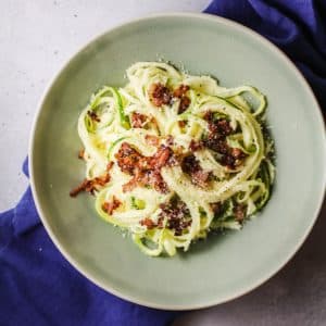 bowl of low carb carbonara made with zucchini