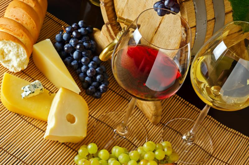 wine, cheese, and grapes