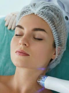 woman getting radiofrequency treatment