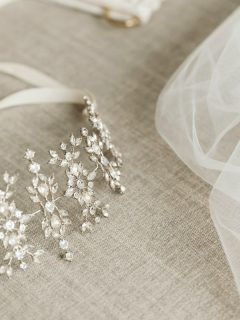 tiara and veil for wedding