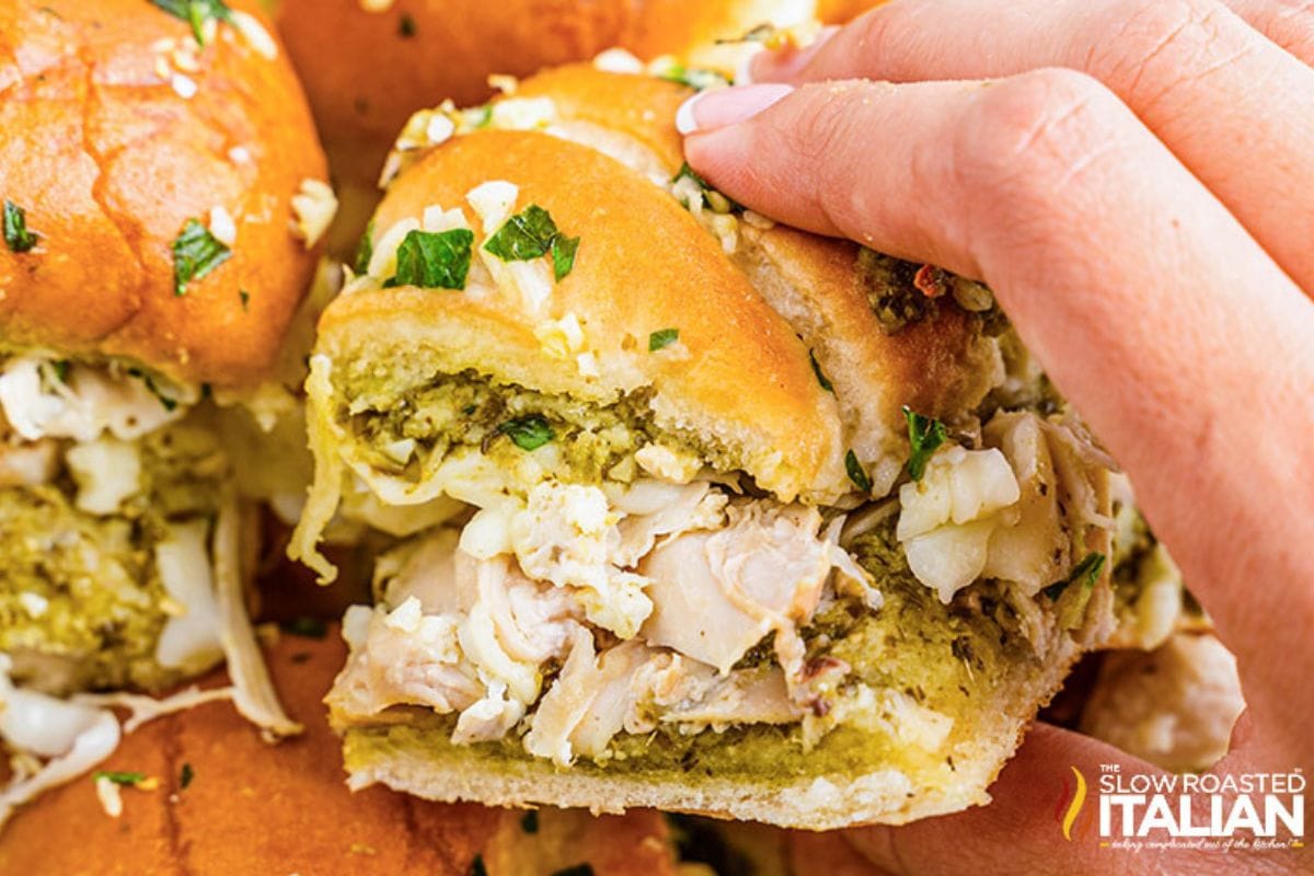 chicken pesto sliders