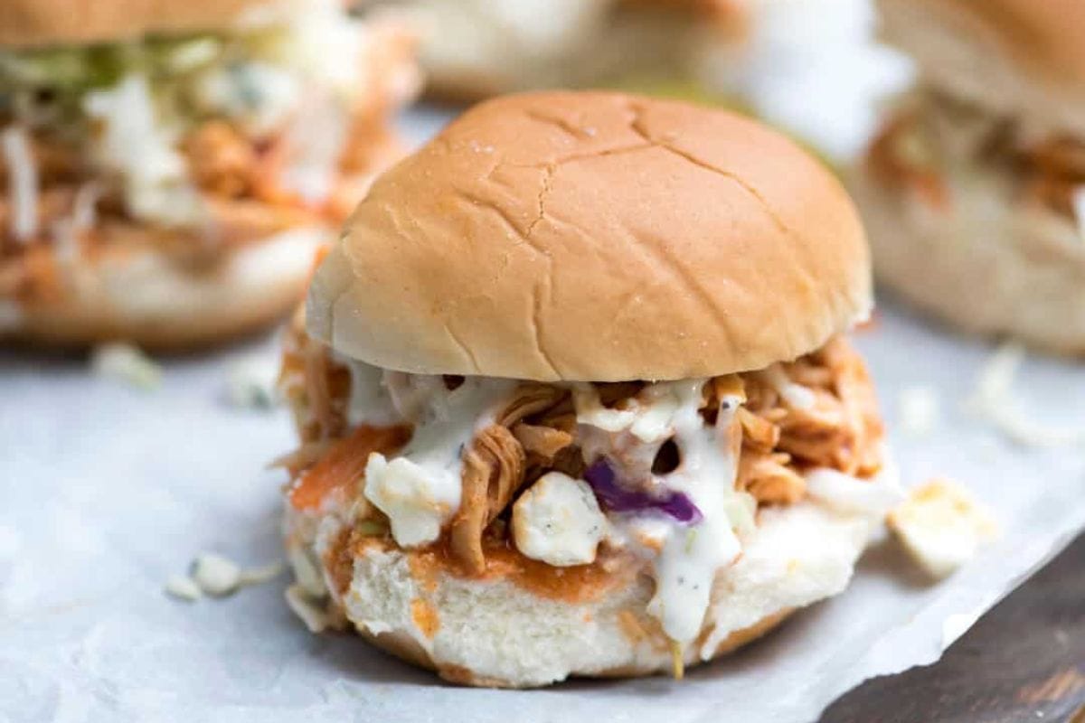 buffalo chicken sliders