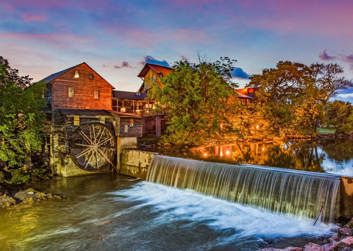 10 Tips for Your Family Vacation in Sevierville