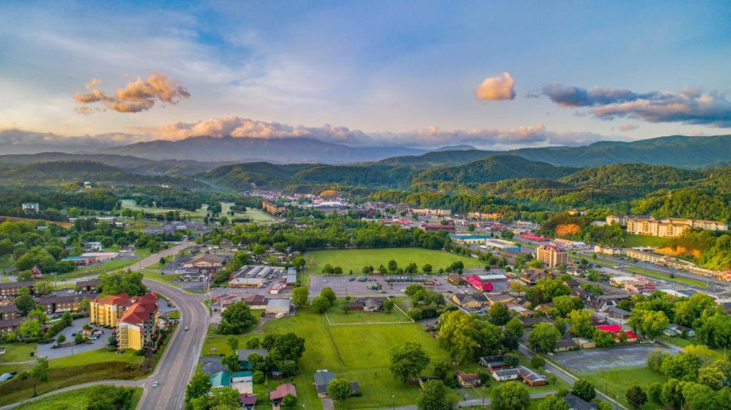 aerial photo of sevierville tn