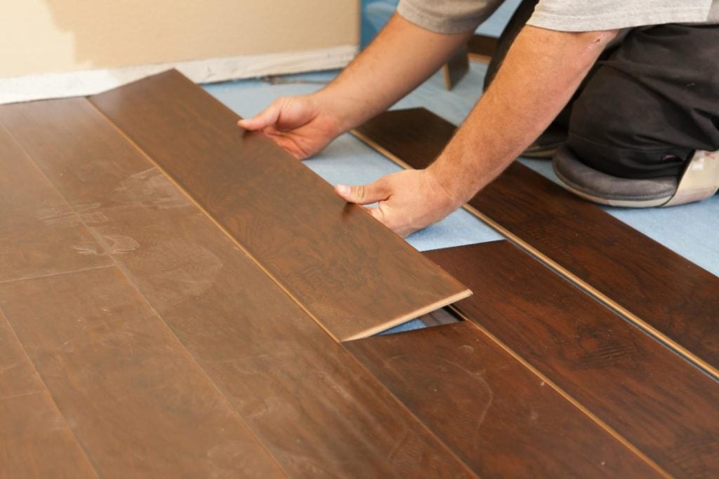 installing new wood laminate floors