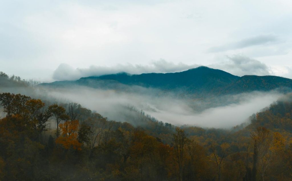 fog over mountains in Gatlinburg TN