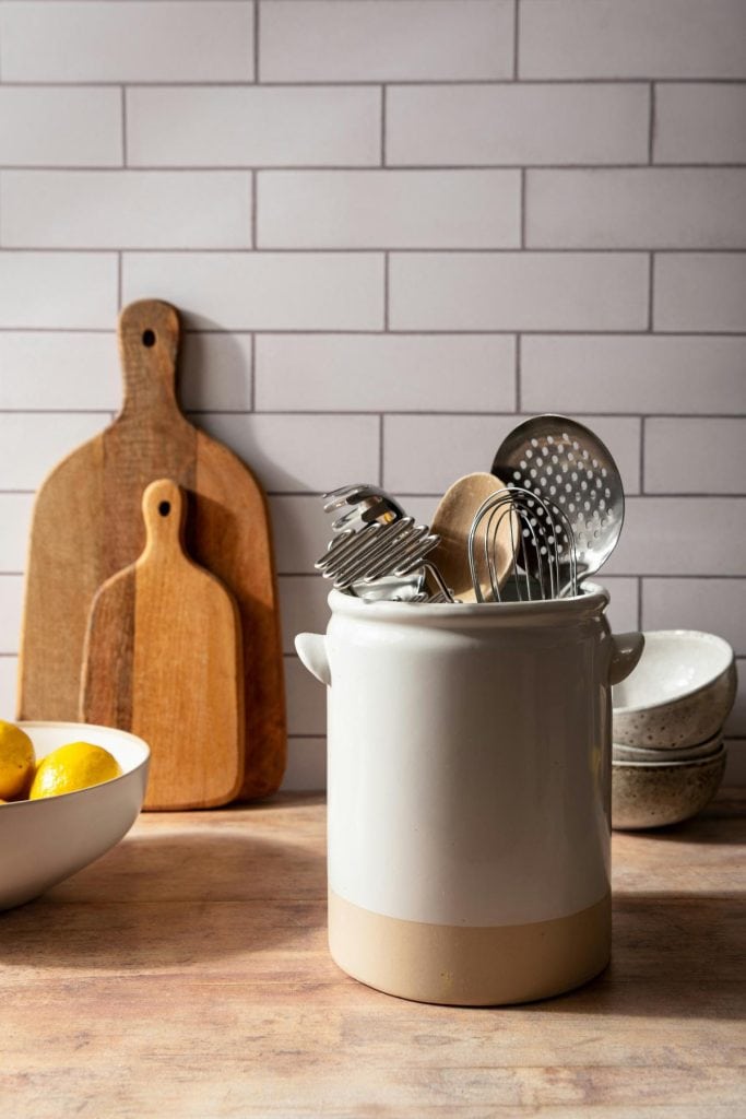 utensils in ceramic jar