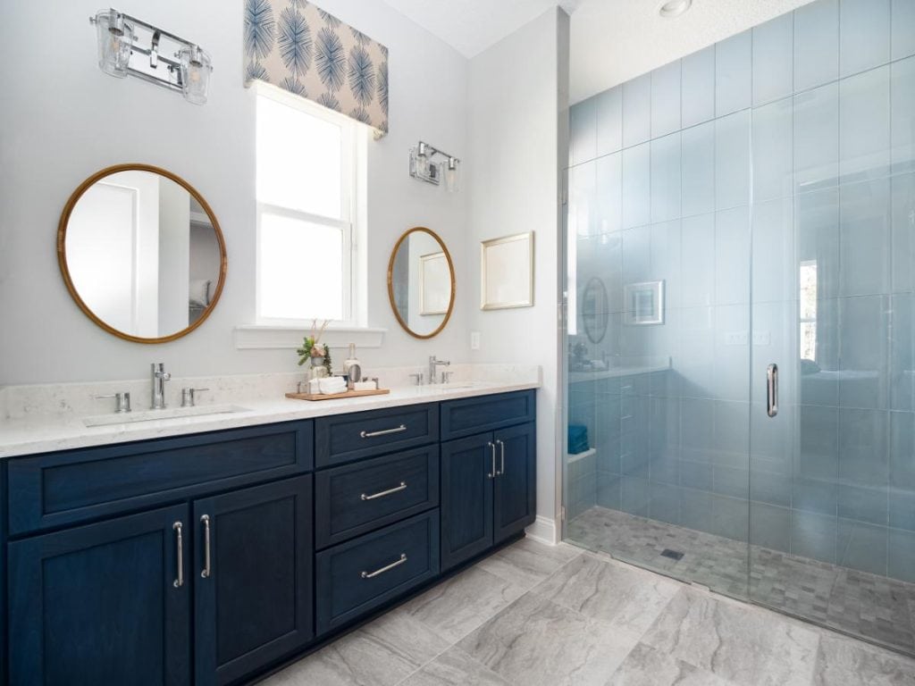 large bathroom with double sinks