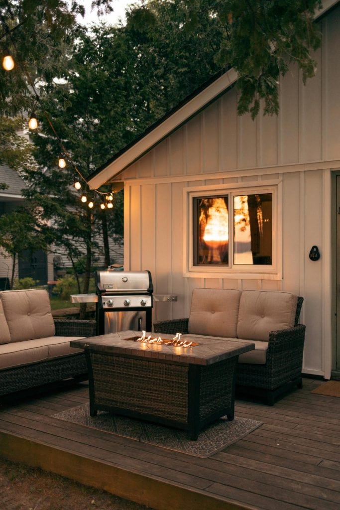 relaxing outdoor area with fire pit table