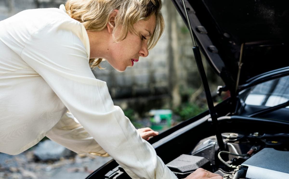 5 Quick Fixes for Everyday Car Problems You Can Do Yourself