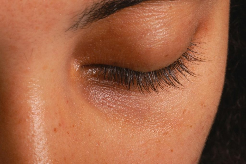 closed eyelid and lashes up close