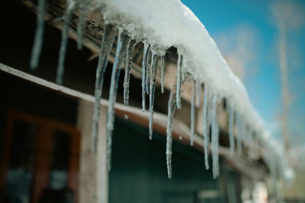 icicles on roof